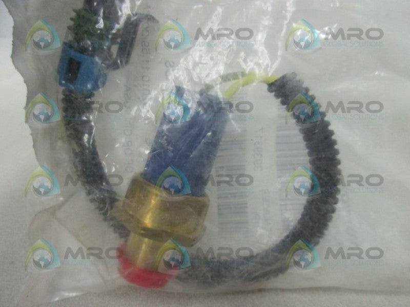 VOLVO 3939317 SWITCH * NEW IN FACTORY BAG *