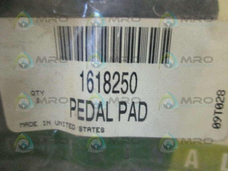 CLARK 1618250 PEDAL PAD * NEW IN FACTORY BAG *