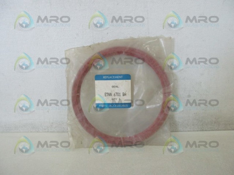 TRACTOR E5NN 6701 BA REAR CRANKSHAFT SEAL * NEW IN FACTORY BAG *