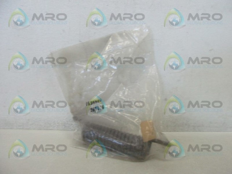 INDUSTRIAL MRO 1635599 SPRING * NEW IN FACTORY BAG *