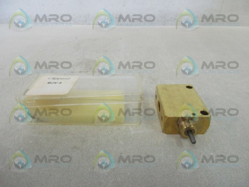 CLIPPARD MJV-4 VALVE * NEW IN ORIGINAL PACKAGE *