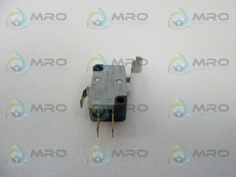 ITT 2TMT534 LIMIT SWITCH  UNMP