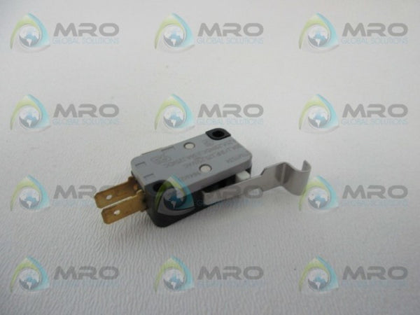ITT 2TMT534 LIMIT SWITCH  UNMP