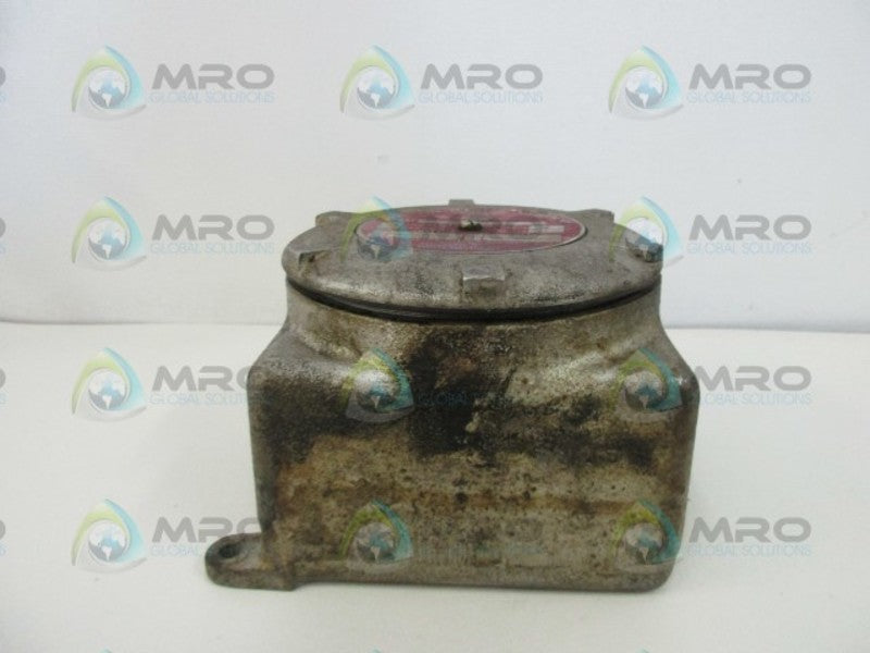 APPLETON GUSC75-4 TUMBLER SWITCH EXPLOSION PROOF  UNMP