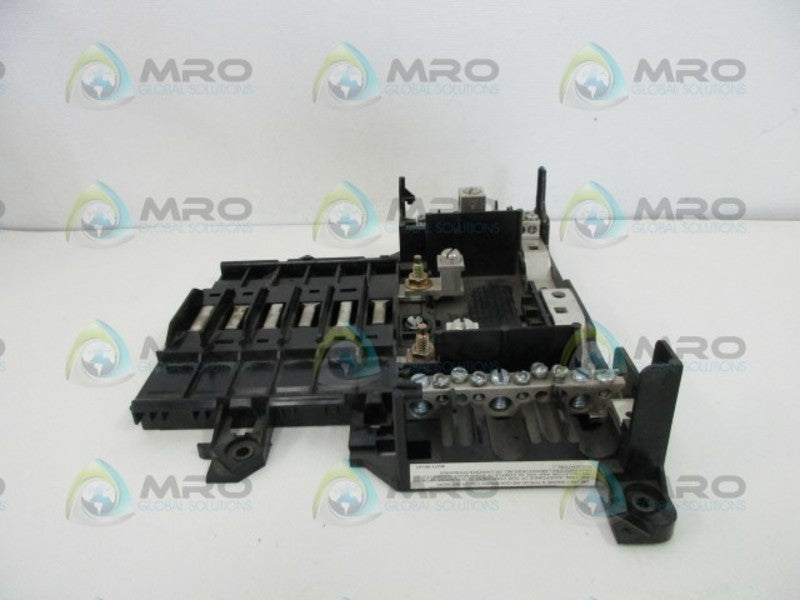 SQUARE D QON112L125I MAIN TERMINALS  UNMP