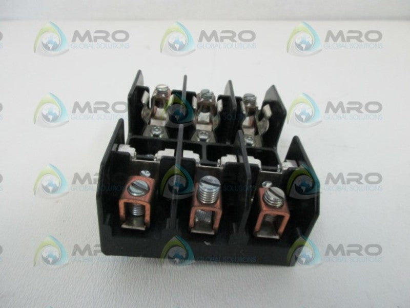BUSSMANN BC6033B FUSE BLOCK  NSNP
