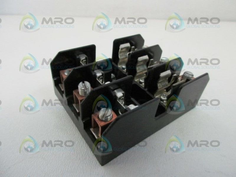 BUSSMANN BC6033B FUSE BLOCK  NSNP