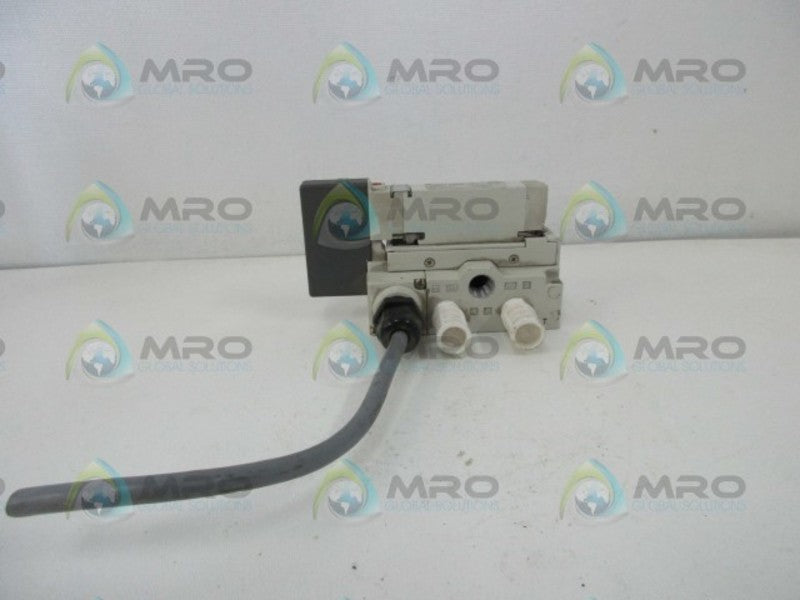 SMC VQC2100N-5 PNEUMATIC VALVE (AS PICUTRED)  UNMP