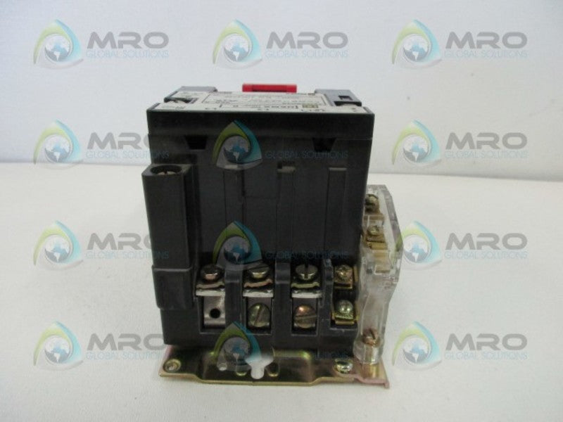 SQUARE D 8536-DBO2S MOTOR STARTER (AS PICTURED)  UNMP