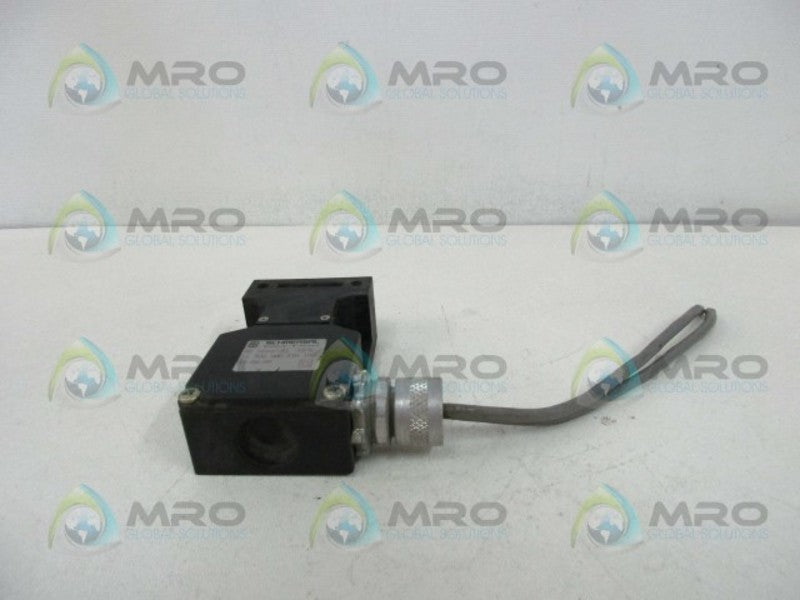 SCHMERSAL AZ-16ZVR/B1-1876 INTERLOCK SWITCH  UNMP