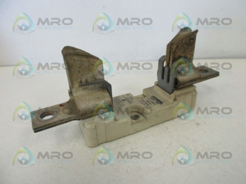 SIEMENS 3NH7-420 FUSE BASE  UNMP