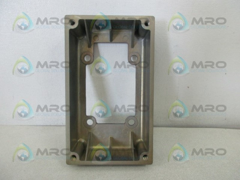 FISHER 29B2094X022 MOUNTING KIT * NEW IN BAG *