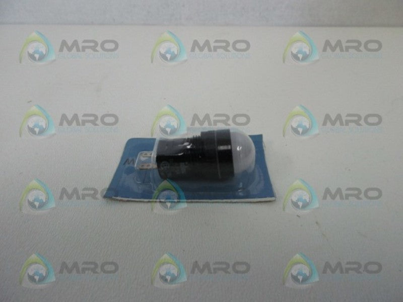 IDEC AP6M WHITE DOMED LED PILOT LIGHT * NEW IN ORIGINAL PACKAGE *