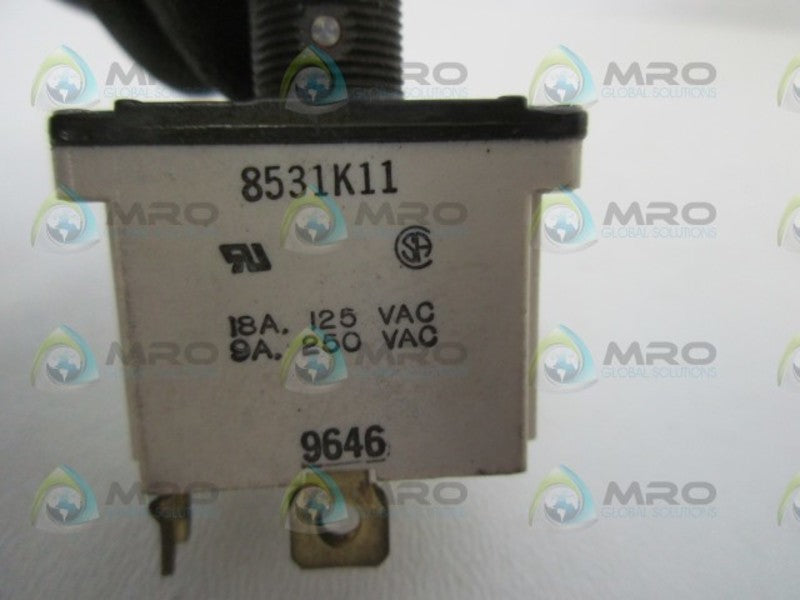 SAFRAN LABINAL 8531K11 TOGGLE SWITCH  UNMP