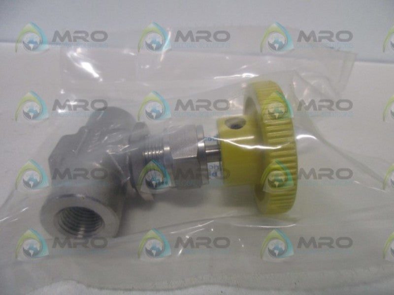 SWAGELOK SS-1RF4-M-SC11-YW VALVE  NSMP