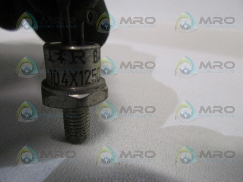 GENERAL ELECTRIC 104X125DA042 SCR STUD  UNMP