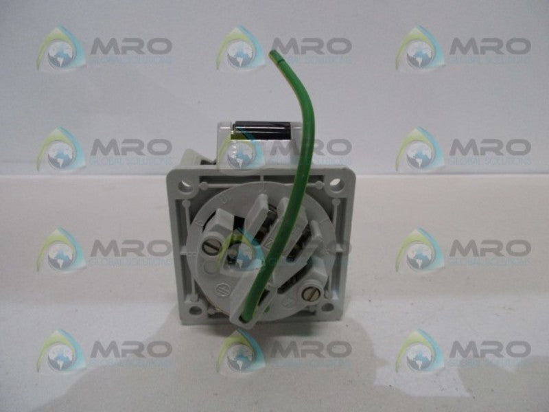 MENNEKES 520R5W RECEPTACLE  NSNP