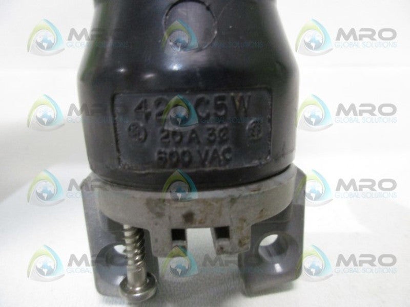 HUBBELL 420C5W PIN & SLEEVE PLUG  UNMP