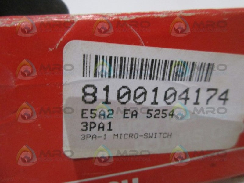 HONEYWELL 3PA1 HOUSING FOR LIMIT SWITCH (AS PICTURED)  NSMP