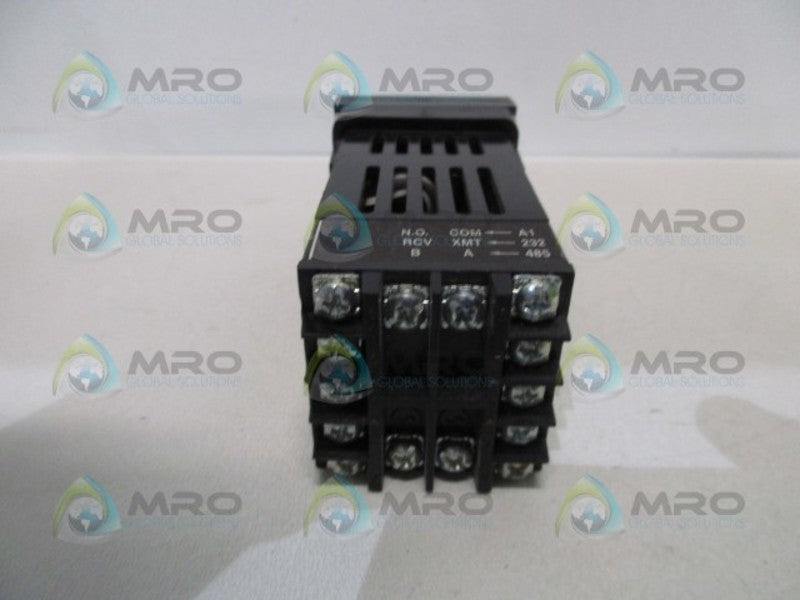 ATHENA XT16KFSB00BD TEMPERATURE CONTROLLER  NSNP