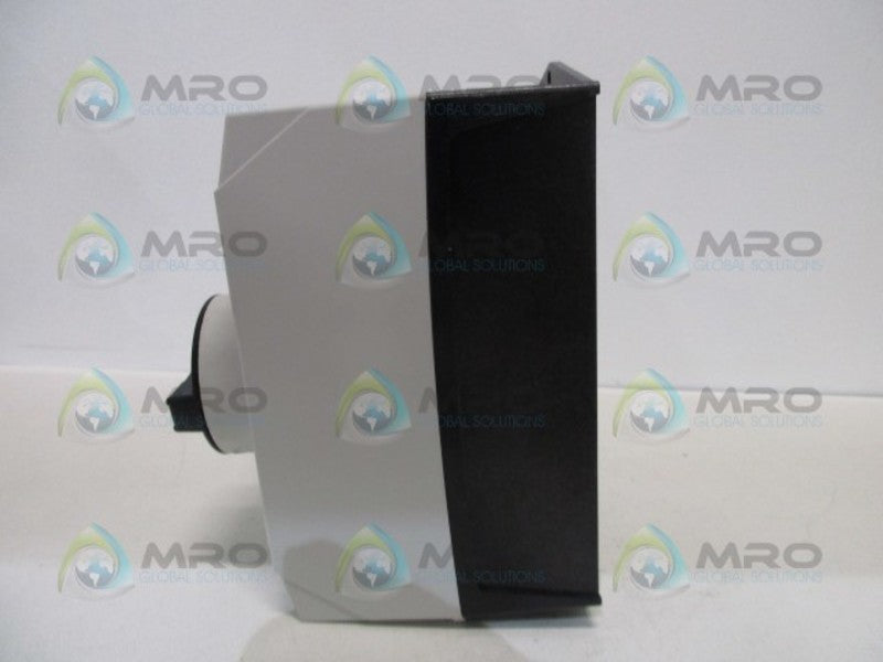 MOELLER CI-K2-PKZ0-NA-G HDL & BASE MOUNT ENCLOSURE  NSNP