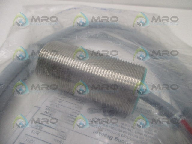 PEPPERL & FUCHS IA8-30GM-I3 INDUCTIVE SENSOR * NEW IN FACTORY BAG *