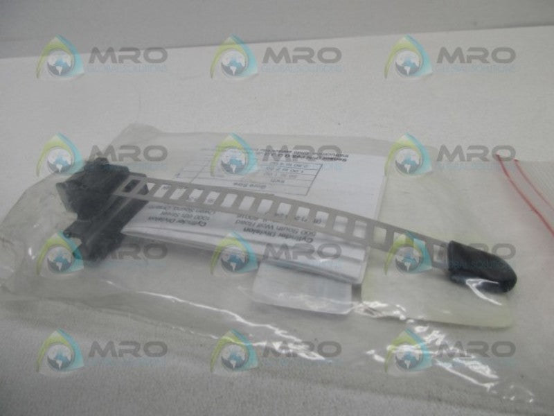 PARKER P8S-TMC01 SENSRO BRACKET * NEW IN FACTORY BAG *