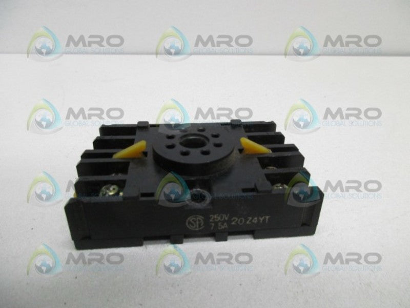 OMRON 8PF  UNMP