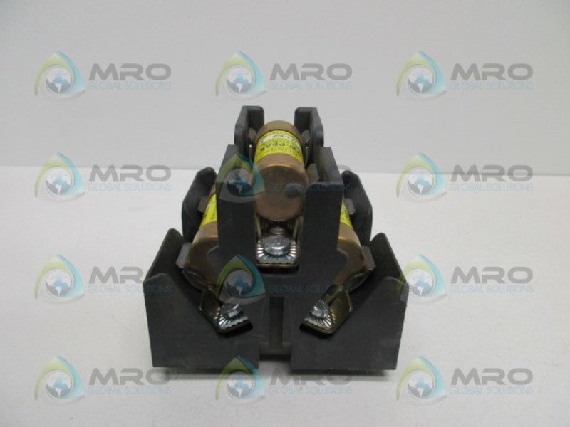 BUSSMANN JP60030-3PRA FUSE BLOCK  UNMP