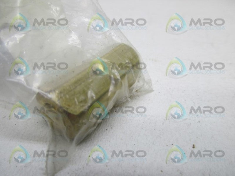 PRAXAIR 20709 FLARE CAP BRASS (PK OF 2)  NSNP IN BAG