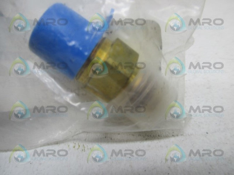 PRAXAIR 210642 STRAIGHT ADAPTER  NSNP IN BAG