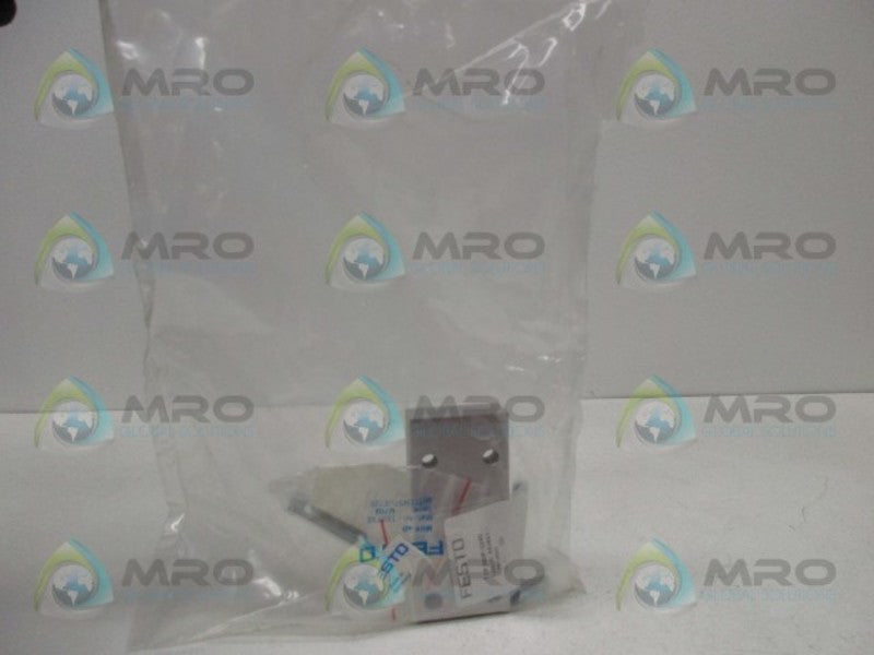 FESTO MUP-40 CENTRAL SUPPORT * NEW IN FACTORY BAG *