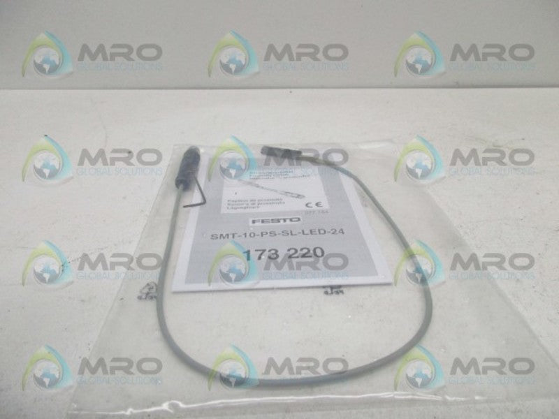 FESTO SMT-10-PS-SL-LED-24 PROXIMITY SWITCH * NEW IN FACTORY BAG *