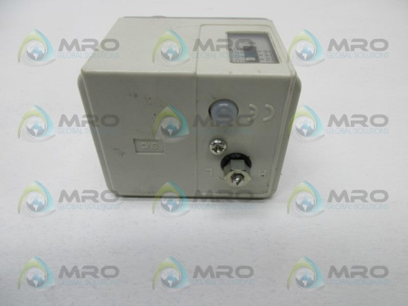 SMC IS3000-N02L1 PRESSURE SWITCH  NSNP