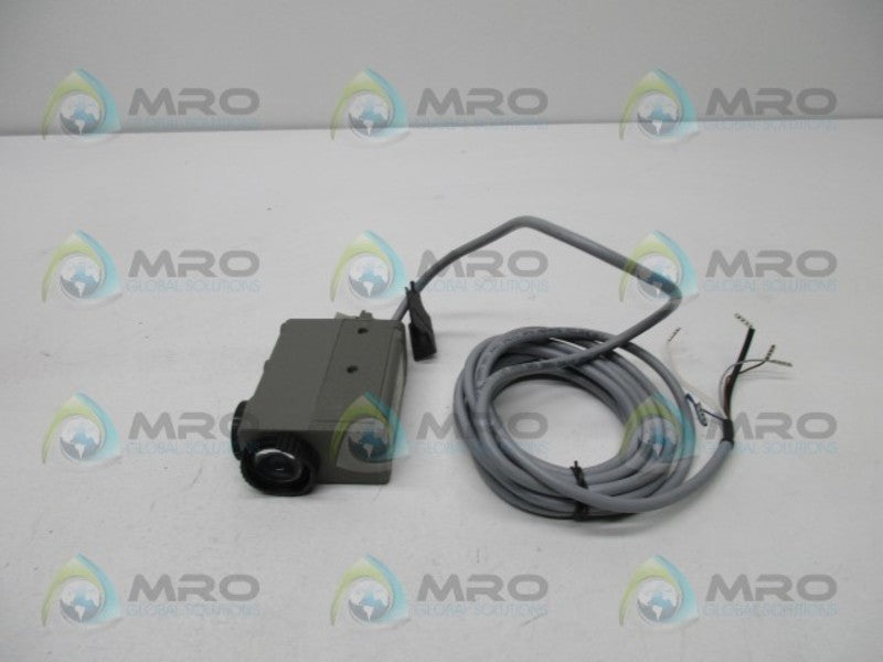 DATALOGIC TLB0-011 CONTRAST SENSOR  NSNP