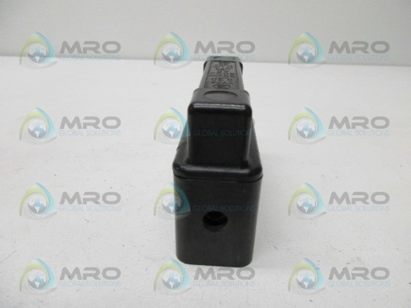 CE TYPE C30 FUSE HOLDER  UNMP