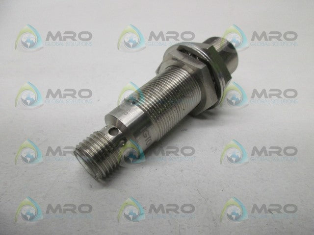 IFM EFECTOR IGT002 INDUCTIVE PROXIMITY SENSOR * NEW NO BOX *