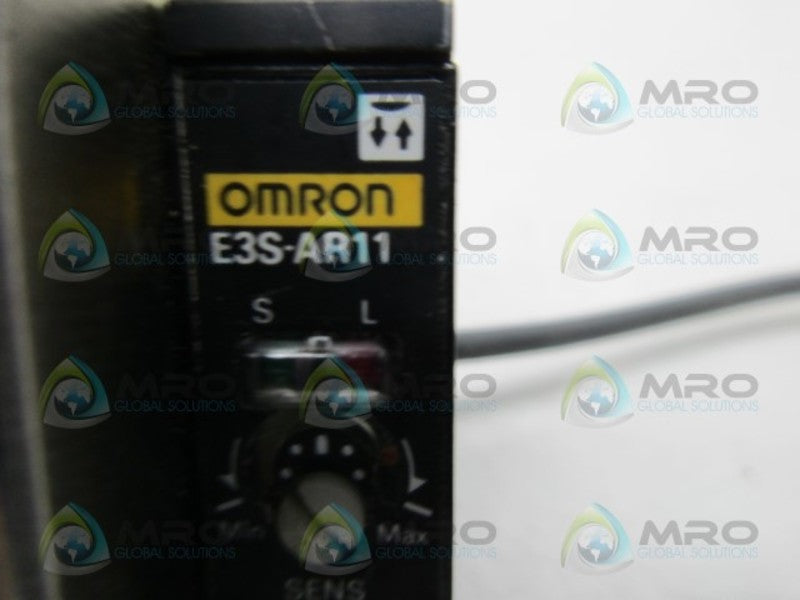 OMRON E3S-AR11 PHOTOELECTRIC SWITCH  UNMP