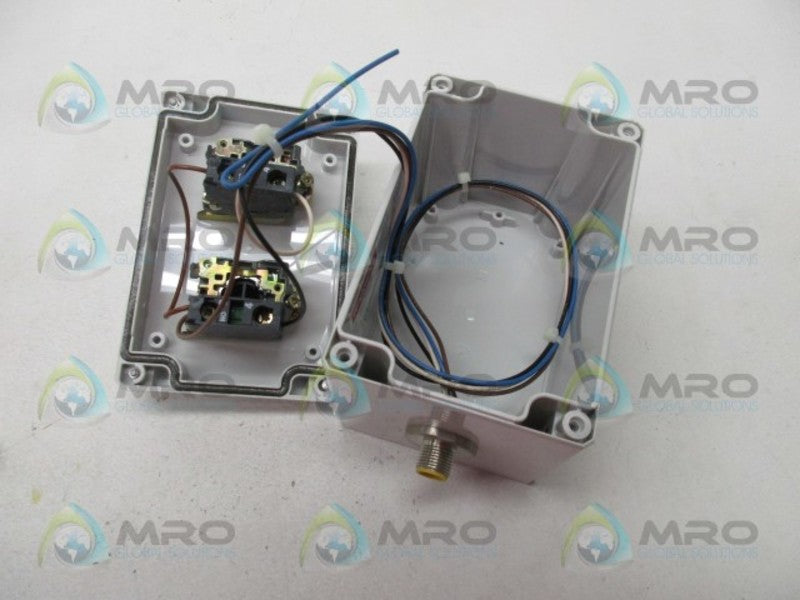 HOFFMANN Q2PBPCDM ENCLOSURE POLYCARBONATE (AS PICTURED)  UNMP