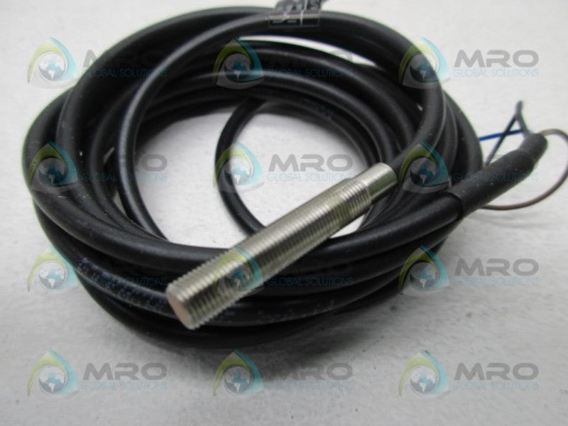 IFM EFECTOR IY5046 INDUCTIVE SENSOR  NSMP