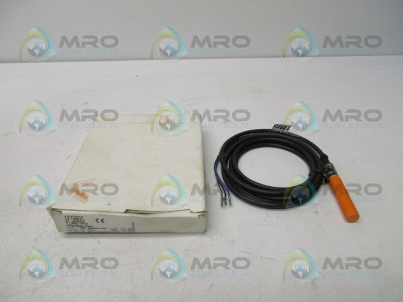 IFM EFECTOR IF5865 PROXIMITY SWITCH  NSMP