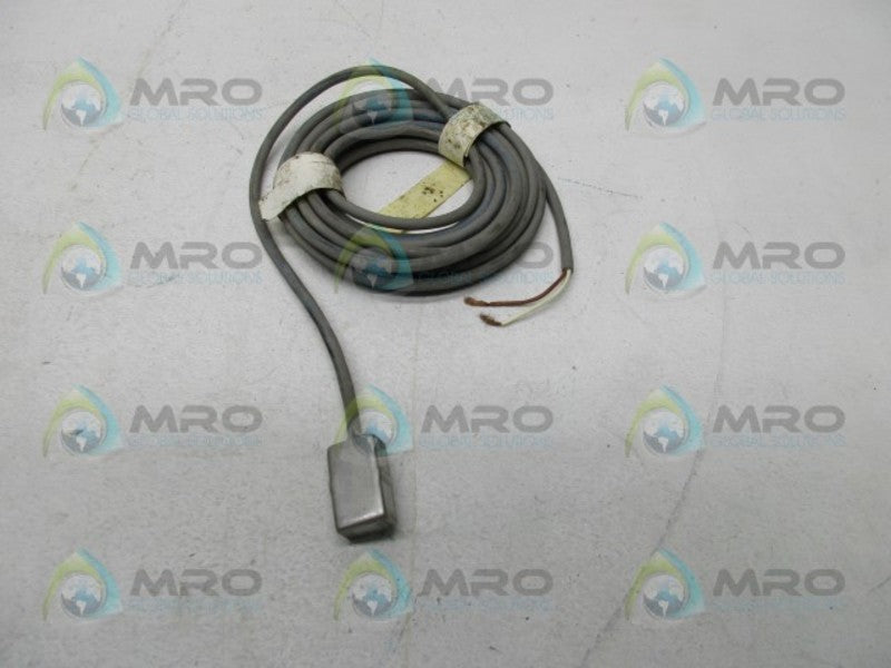 DESTACO 810-152 CYLINDER REED SWITCH  UNMP