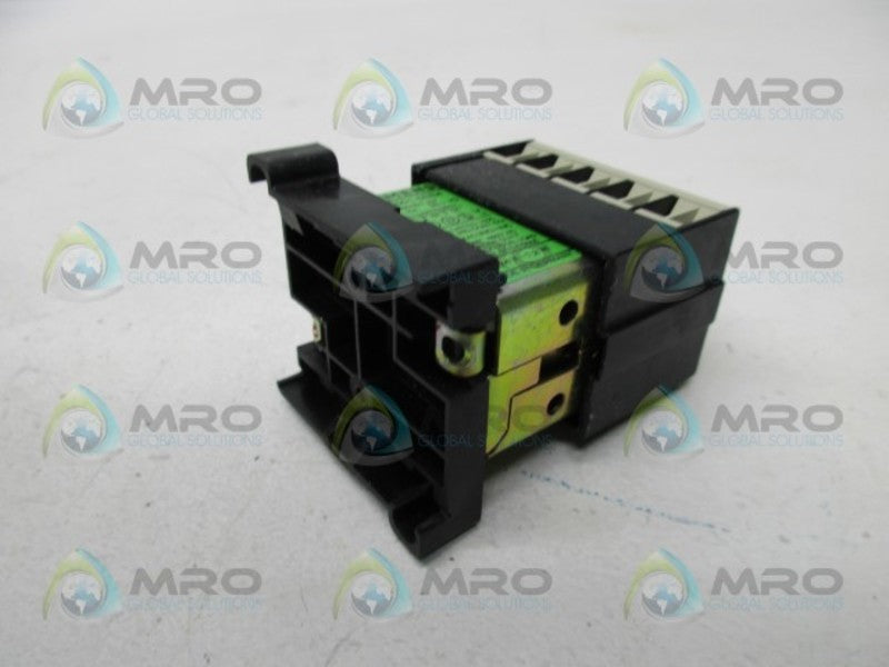 SIEMENS 3TJ1001-0BB4 CONTACTOR  UNMP