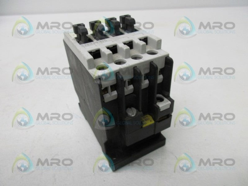 SIEMENS 3TF3010-0A CONTACTOR  UNMP