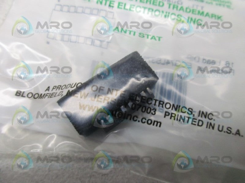 NTE NTE74LS379 LOGIC IC  NSMP