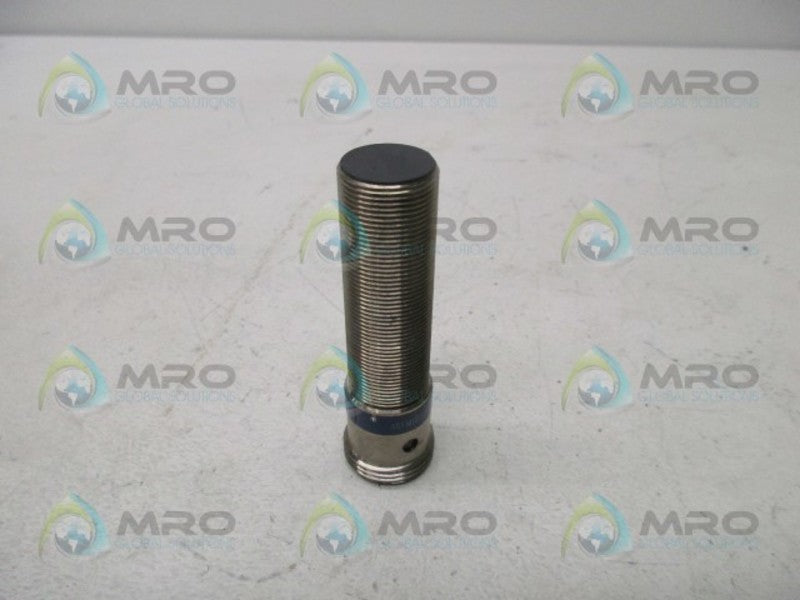 TELEMECANIQUE XS1M18PA370A PROXIMITY SWITCH INDUCTIVE  UNMP
