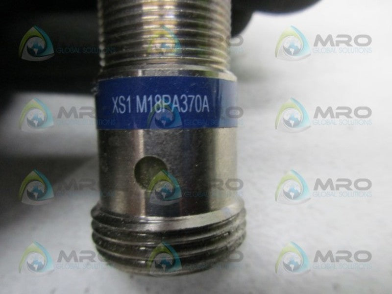 TELEMECANIQUE XS1M18PA370A PROXIMITY SWITCH INDUCTIVE  UNMP
