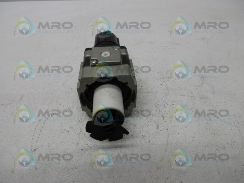 SMC AW30-02D FILTER REGULATOR (AS PICTURED)  UNMP