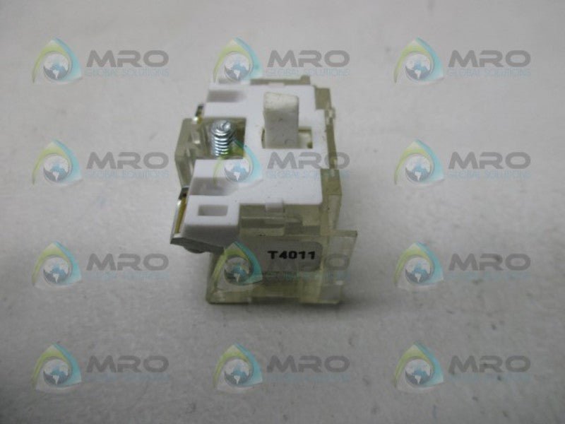 AUTOMATION DIRECT HT8A CONTACT BLOCK  NSNP