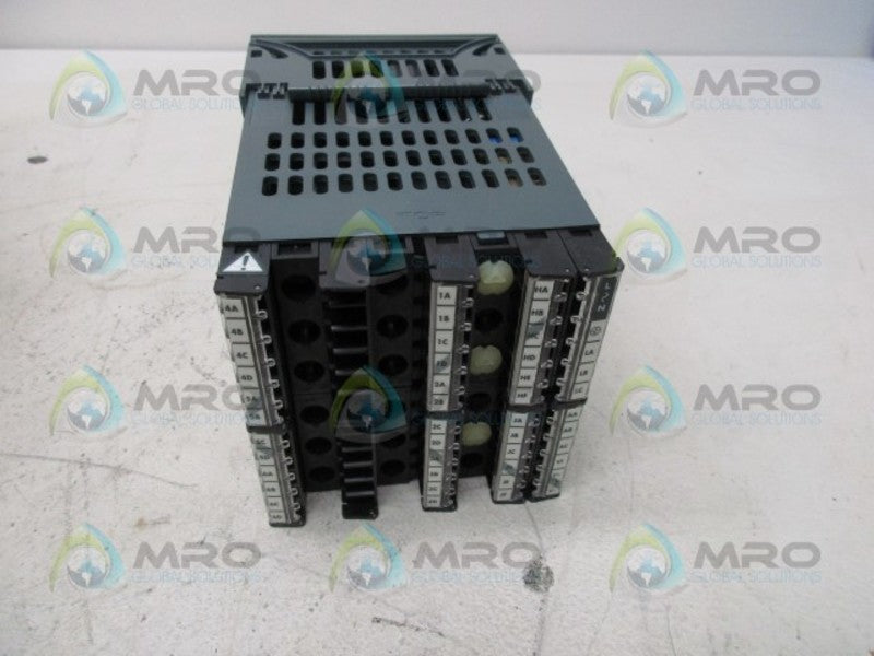 EUROTHERM 2404/CC/VH/XX/XX/XX/RF/XX/XX/XX TEMPERATURE CONTROLLER  NSMP